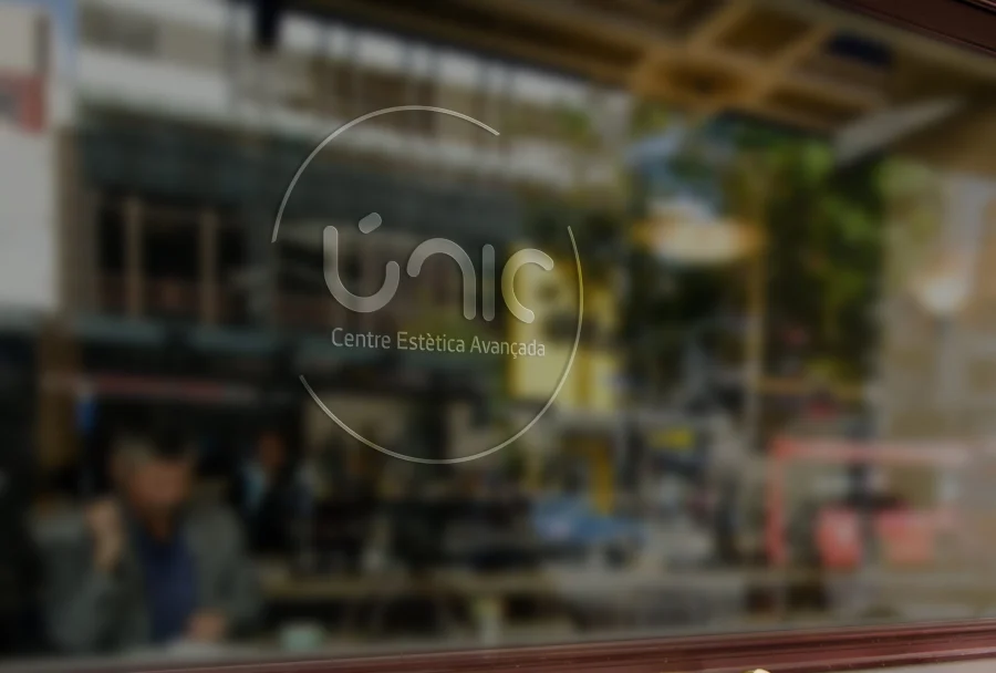 UNIC, vinilo de escaparate, identidad corporativa